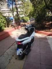 Honda PCX 150 2014-thumb-4