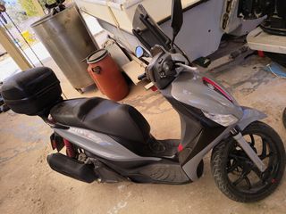 Piaggio Medley 150 2021-thumb-1