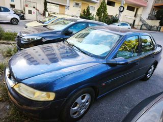 Opel Vectra 1999 1.6 16V