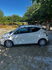 Lancia Ypsilon 2015 Δεσμεύτηκε-thumb-5
