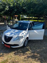 Lancia Ypsilon 2015 Δεσμεύτηκε-thumb-10
