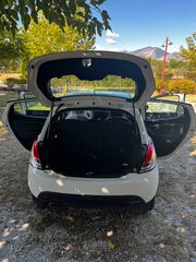 Lancia Ypsilon 2015 Δεσμεύτηκε-thumb-15