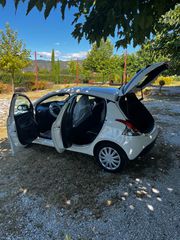 Lancia Ypsilon 2015 Δεσμεύτηκε-thumb-16