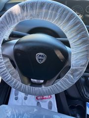 Lancia Ypsilon 2015 Δεσμεύτηκε-thumb-30