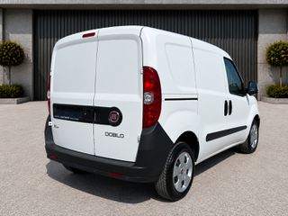 Fiat Doblo 2015-thumb-3