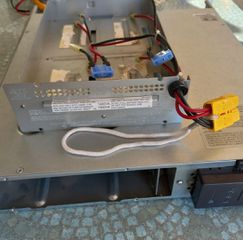 APC Smart-UPS 1500VA Rackmount 2U-thumb-2