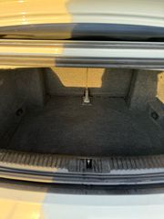 Audi A3 2011-thumb-18