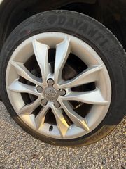Audi A3 2011-thumb-19