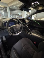 Toyota C-HR 2023 CHIC-thumb-10