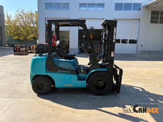 Κλαρκ 2010 SUMITOMO - 	13FL30PAXI2LD-thumb-2