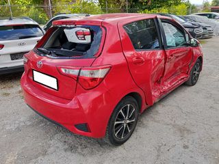 Toyota Yaris 2018-thumb-2