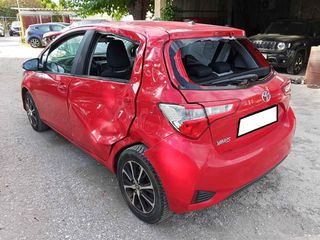 Toyota Yaris 2018-thumb-4
