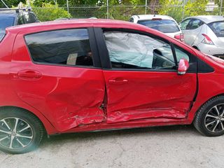 Toyota Yaris 2018-thumb-3