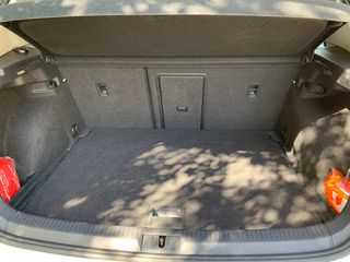 Volkswagen Golf 2019 1.6 TDI DSG (7-GEAR)-thumb-9