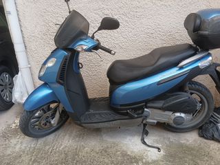 Piaggio Carnaby 250 2017 CARNABY 250IE-thumb-5