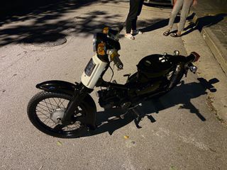 Honda C 1992 C 50 (στρογγυλοφαναρο)-thumb-3