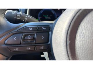 Toyota Yaris 2024 Yaris Cross 1.5 HDF 130hp Premiere Editi-thumb-16