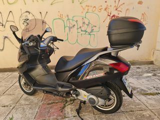 Aprilia Atlantic 300 2017 ΣΑΝ ΚΑΙΝΟΥΡΓΙΟ!!!!-thumb-2