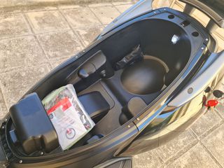 Aprilia Atlantic 300 2017 ΣΑΝ ΚΑΙΝΟΥΡΓΙΟ!!!!-thumb-12