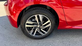 Peugeot 208 2023 1.2 PURETECH 102HP EAT8 ACTIVE PACK-thumb-10
