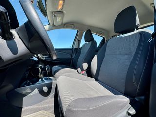 Toyota Yaris 2016 1.5 HYBRID DYNAMIC-thumb-10