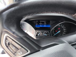 Ford Focus 2017 ECO BOOST-thumb-4