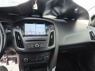 Ford Focus 2017 ECO BOOST-thumb-5