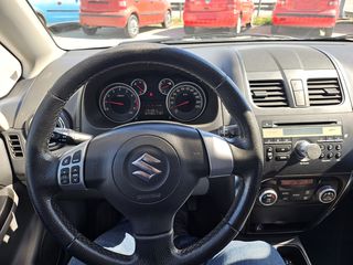 Suzuki SX4 2010 4x4-thumb-10