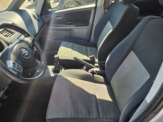 Suzuki SX4 2010 4x4-thumb-11