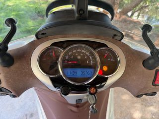 Piaggio Beverly 350 2018 SPORT TOURING ABS-ASR-thumb-2