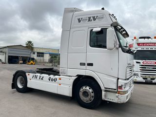 Volvo 2000 FH12-460-thumb-2