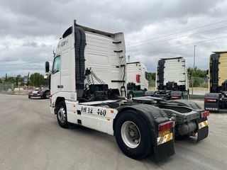 Volvo 2000 FH12-460-thumb-7