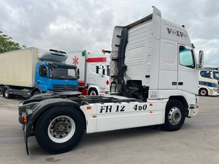 Volvo 2000 FH12-460-thumb-12