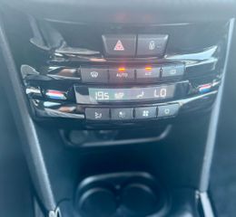 Peugeot 2008 2016 1.2 e-THP 110hp Allure/ΟΘΟΝΗ/PARKTRONIC/ΔΕΡΜΑ/CRUISE/LED/EU6-thumb-36
