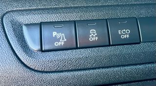 Peugeot 2008 2016 1.2 e-THP 110hp Allure/ΟΘΟΝΗ/PARKTRONIC/ΔΕΡΜΑ/CRUISE/LED/EU6-thumb-15