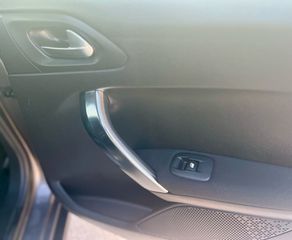 Peugeot 2008 2016 1.2 e-THP 110hp Allure/ΟΘΟΝΗ/PARKTRONIC/ΔΕΡΜΑ/CRUISE/LED/EU6-thumb-22