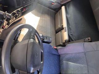 Volvo 2011 4x2-thumb-7