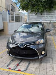 Toyota Yaris 2016 Hybrid Active