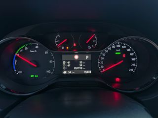 Opel Grandland X 2020 HYBRID4 Plug-in  300PS  AWD BVA8 ULTIMATE 4Χ4-thumb-44