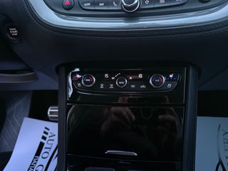 Opel Grandland X 2020 HYBRID4 Plug-in  300PS  AWD BVA8 ULTIMATE 4Χ4-thumb-59