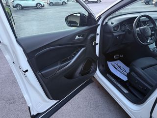 Opel Grandland X 2020 HYBRID4 Plug-in  300PS  AWD BVA8 ULTIMATE 4Χ4-thumb-29
