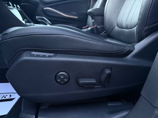 Opel Grandland X 2020 HYBRID4 Plug-in  300PS  AWD BVA8 ULTIMATE 4Χ4-thumb-32