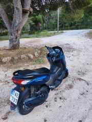 Yamaha NMAX 155 2022-thumb-4