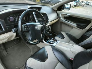 Volvo XC 60 2009-thumb-3