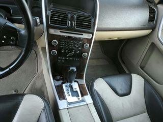Volvo XC 60 2009-thumb-9