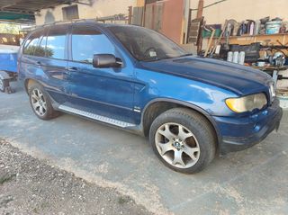 BMW X5 4.4 2005