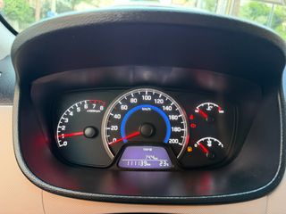 Hyundai i 10 2015 1.0 STYLE-thumb-19
