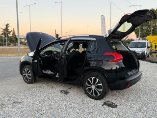 Peugeot 2008 2016 1.2 PURETECH 110 ALLURE (Book Service)-thumb-11