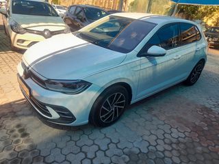 Volkswagen Polo 2022 STYLE TSI MATRIX LED-thumb-1
