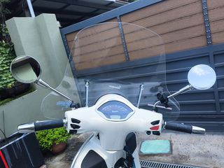 Vespa GTS Super 300 2020-thumb-9